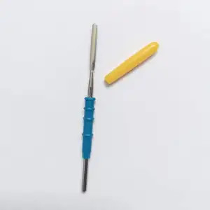 Instruments chirurgicaux Un stylo électrochirurgique jetable à l' extrémité de lame monopole stérile